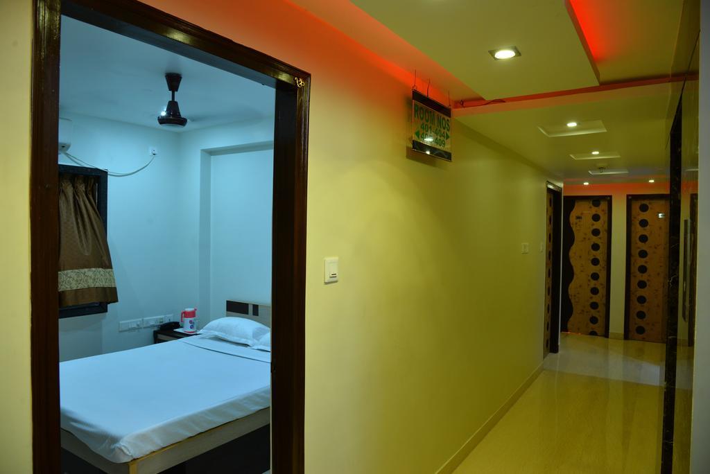Reliable Inn Калькутта Номер фото