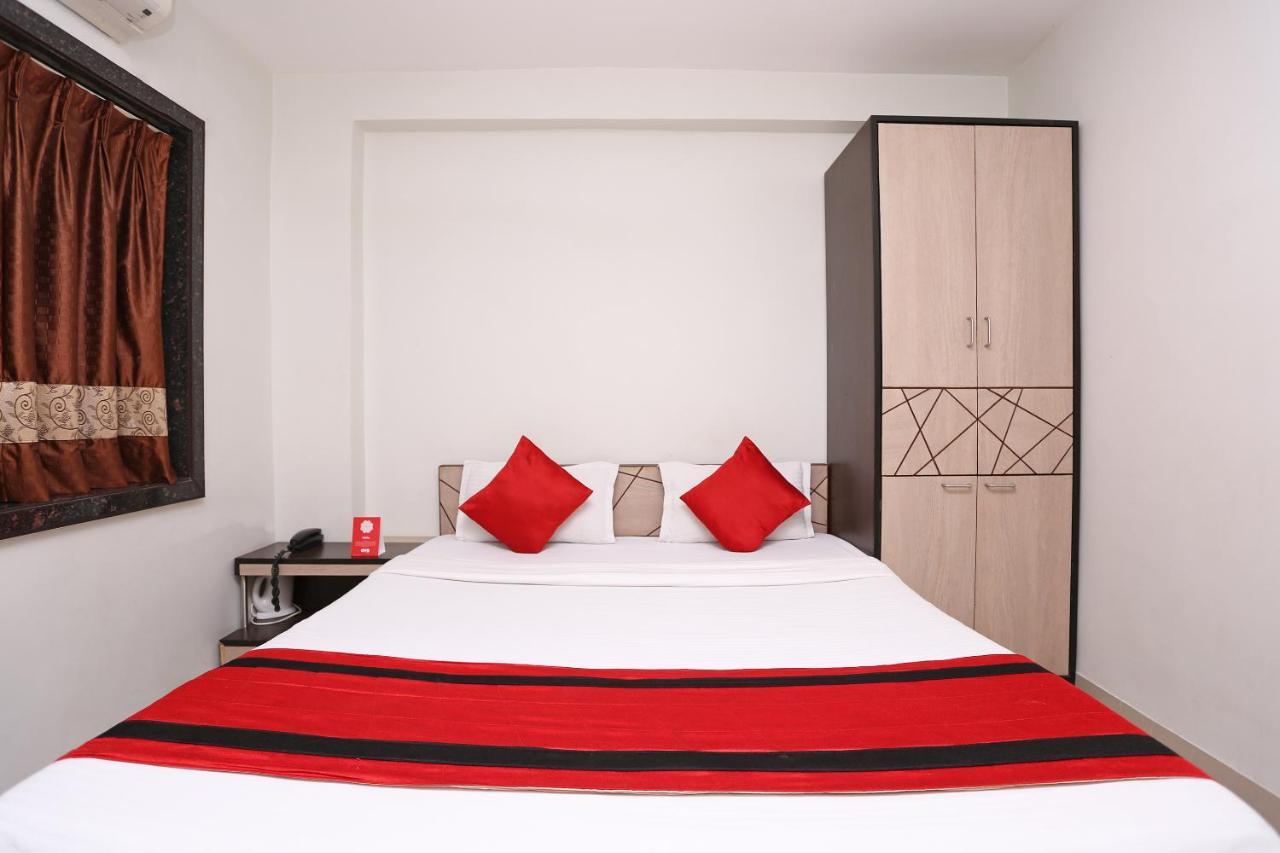 Reliable Inn Калькутта Экстерьер фото